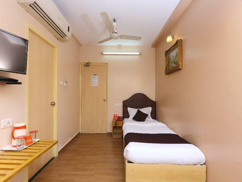Oyo 14933 Rpr Residency Hotel Chennai